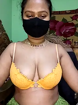 Idhika Paul online show from 8, 3, 2025