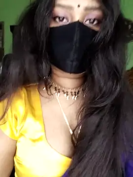 Idhika Paul online show from 18, 4, 2026