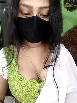 Idhika Paul online show from 12, 4, 2026