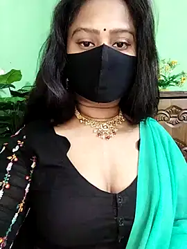 Idhika Paul online show from 6, 2, 2026