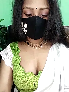 Idhika Paul online show from 13, 1, 2026