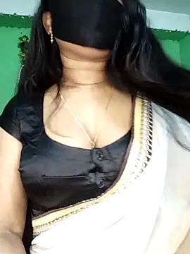 Idhika Paul online show from 29, 3, 2026