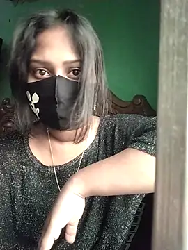 Idhika Paul online show from 22, 12, 2025