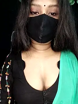 Idhika Paul online show from 14, 11, 2025