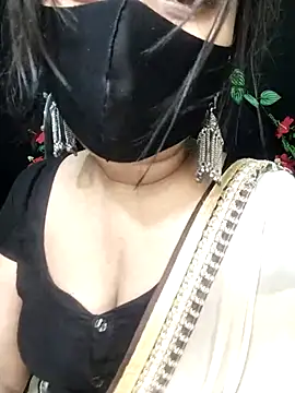 Idhika Paul online show from 1, 11, 2025