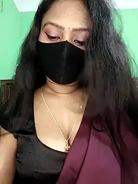 Idhika Paul online show from 17, 3, 2026