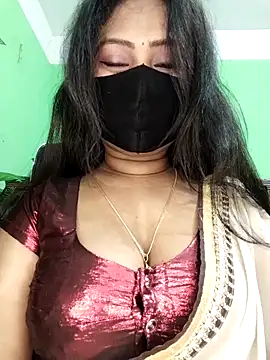 Idhika Paul online show from 17, 2, 2026