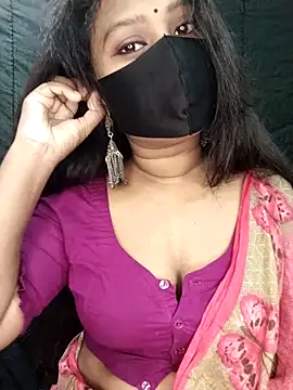 Idhika Paul online show from 12, 11, 2025