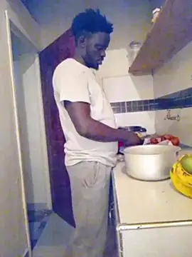 MaskedGQ online show from 13, 10, 2025