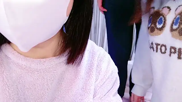 Nonchan  online show from 8, 1, 2025
