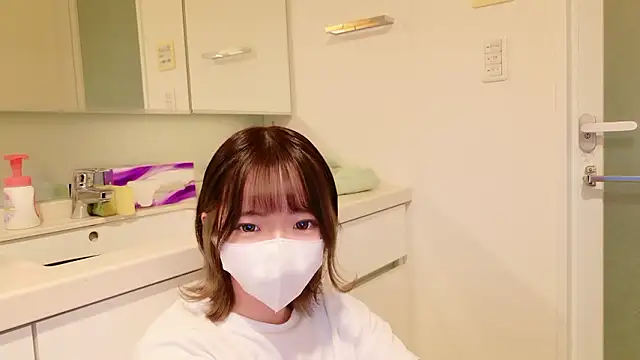 Snapshot of ranran_ch chatting on 13, 10, 2025 ranran ch online show from 13, 10, 2025