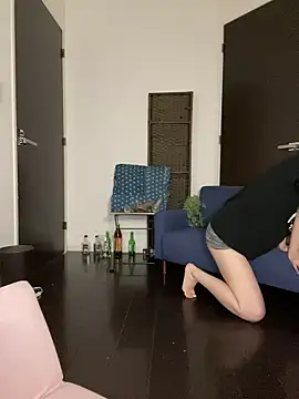 Snapshot of ranran_ch chatting on 23, 10, 2025 ranran ch online show from 23, 10, 2025