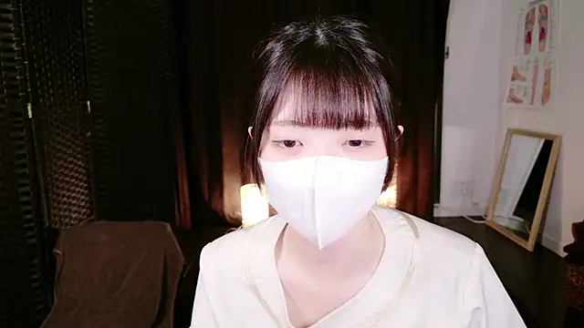 Snapshot of irohani_usagi chatting on 8, 2, 2025 irohani usagi online show from 8, 2, 2025