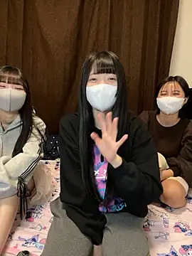 irohani usagi online show from 4, 12, 2025