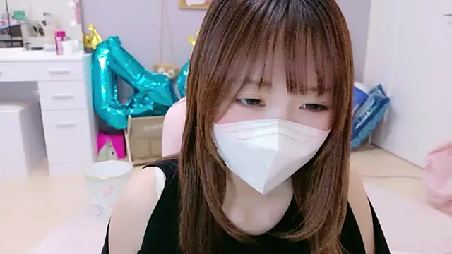 Yui-Ch online show from 27, 11, 2025