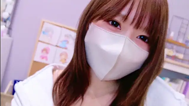 Yui-Ch online show from 16, 1, 2025