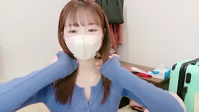 Yui-Ch online show from 16, 2, 2026