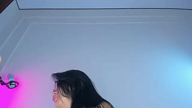 maakimo online show from 1, 12, 2025