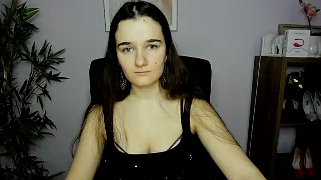 Snapshot of KateDelight chatting on 2, 2, 2025 KateDelight online show from 2, 2, 2025