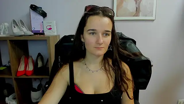 Snapshot of KateDelight chatting on 28, 9, 2025 KateDelight online show from 28, 9, 2025