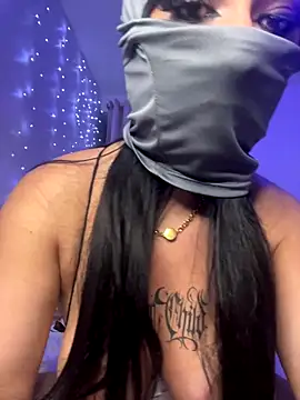 kamila french online show from 17, 12, 2025