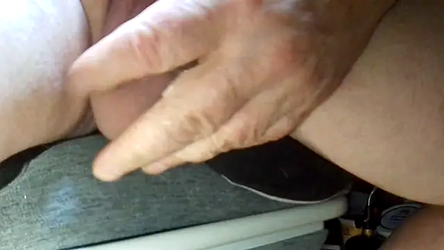 universalwatcher5591 online show from 14, 4, 2026