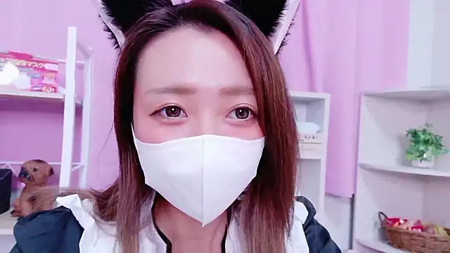 ayu yu xo online show from 31, 10, 2025