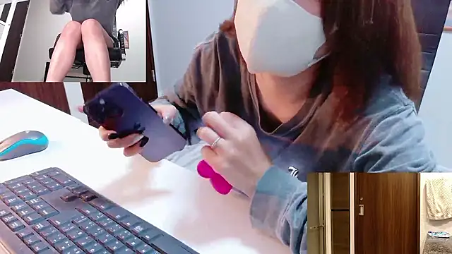 ayu yu xo online show from 4, 11, 2025