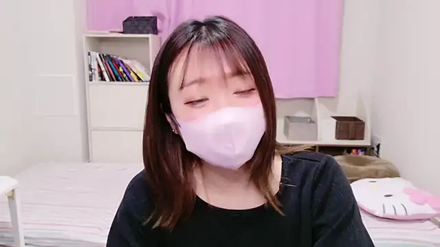 ayu yu xo online show from 25, 2, 2025