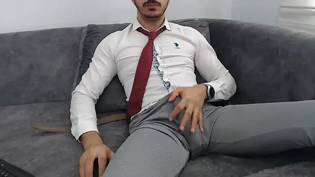Naughtb0y online show from 17, 5, 2026
