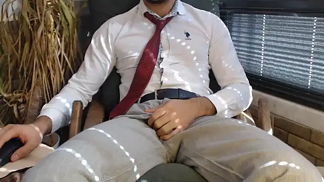 Naughtb0y online show from 25, 2, 2025