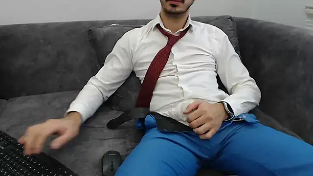 Naughtb0y online show from 16, 12, 2025