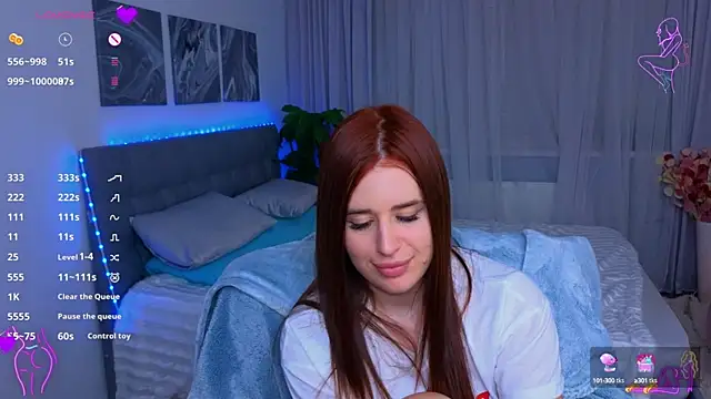 Milkissss online show from 4, 3, 2025