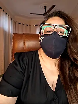 Snapshot of SEXY-Sardarni chatting on 12, 7, 2026 SEXY-Sardarni online show from 12, 7, 2026