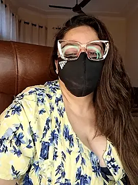 SEXY-Sardarni online show from 13, 4, 2026