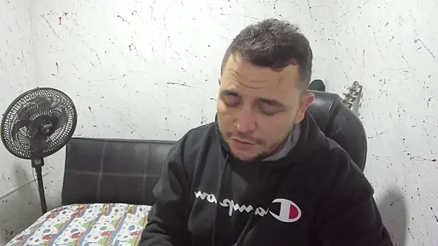  ace ventura online show from 21, 12, 2025