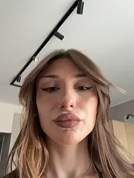 mollyyank online show from 3, 4, 2026