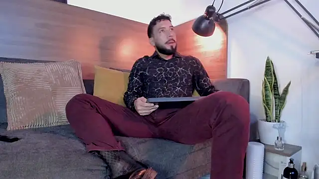 bruno woods online show from 27, 4, 2026