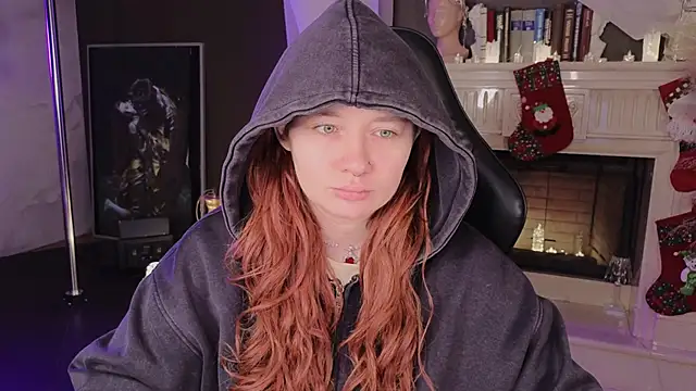 carolina elf online show from 4, 12, 2025