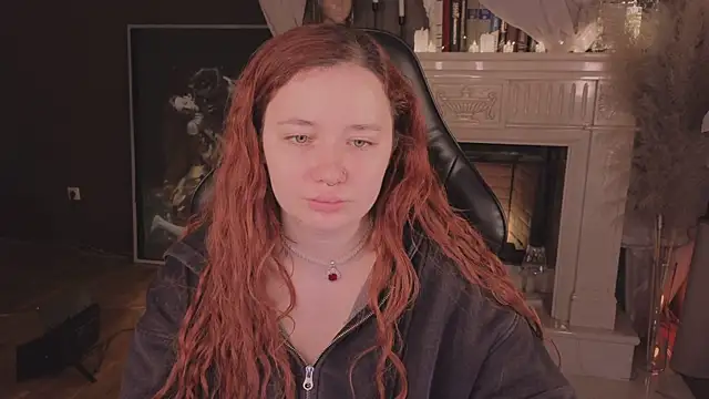 Snapshot of carolina_elf chatting on 8, 11, 2025 carolina elf online show from 8, 11, 2025