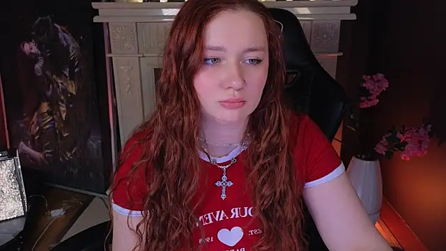 Snapshot of carolina_elf chatting on 11, 3, 2025 carolina elf online show from 11, 3, 2025