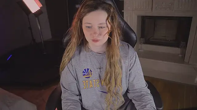 carolina elf online show from 12, 4, 2026