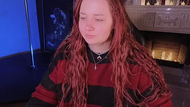 Snapshot of carolina_elf chatting on 14, 10, 2025 carolina elf online show from 14, 10, 2025