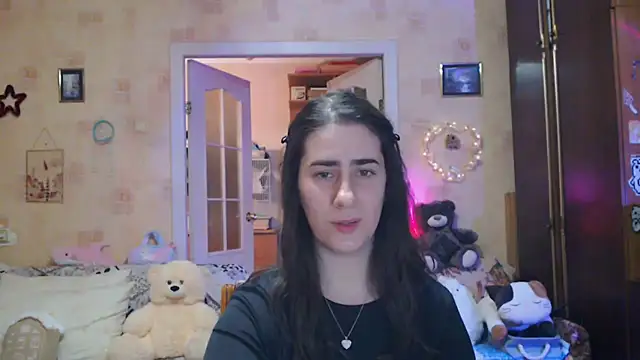 Snapshot of INELIKA chatting on 15, 9, 2025 INELIKA online show from 15, 9, 2025
