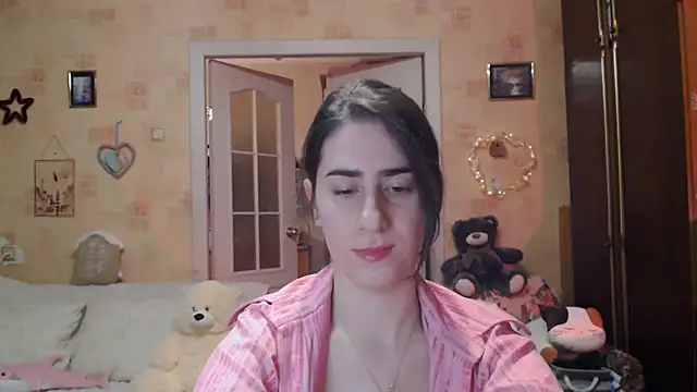 Snapshot of INELIKA chatting on 19, 9, 2025 INELIKA online show from 19, 9, 2025