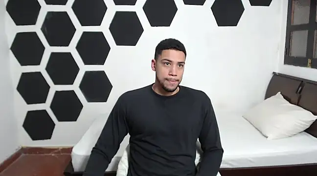 Jhors  Collens online show from 24, 1, 2025