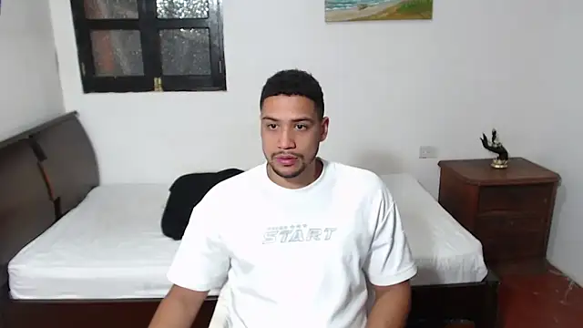 Snapshot of Jhors__Collens chatting on 31, 10, 2025 Jhors Collens online show from 31, 10, 2025