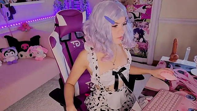 Snapshot of Katya_Zaitseva chatting on 8, 9, 2025 Katya Zaitseva online show from 8, 9, 2025