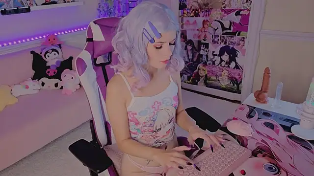 Snapshot of Katya_Zaitseva chatting on 12, 9, 2025 Katya Zaitseva online show from 12, 9, 2025