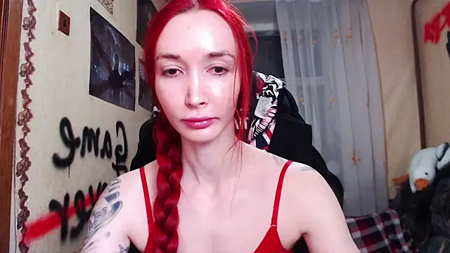 Snapshot of Roxy_Silver chatting on 23, 4, 2026 Roxy Silver online show from 23, 4, 2026